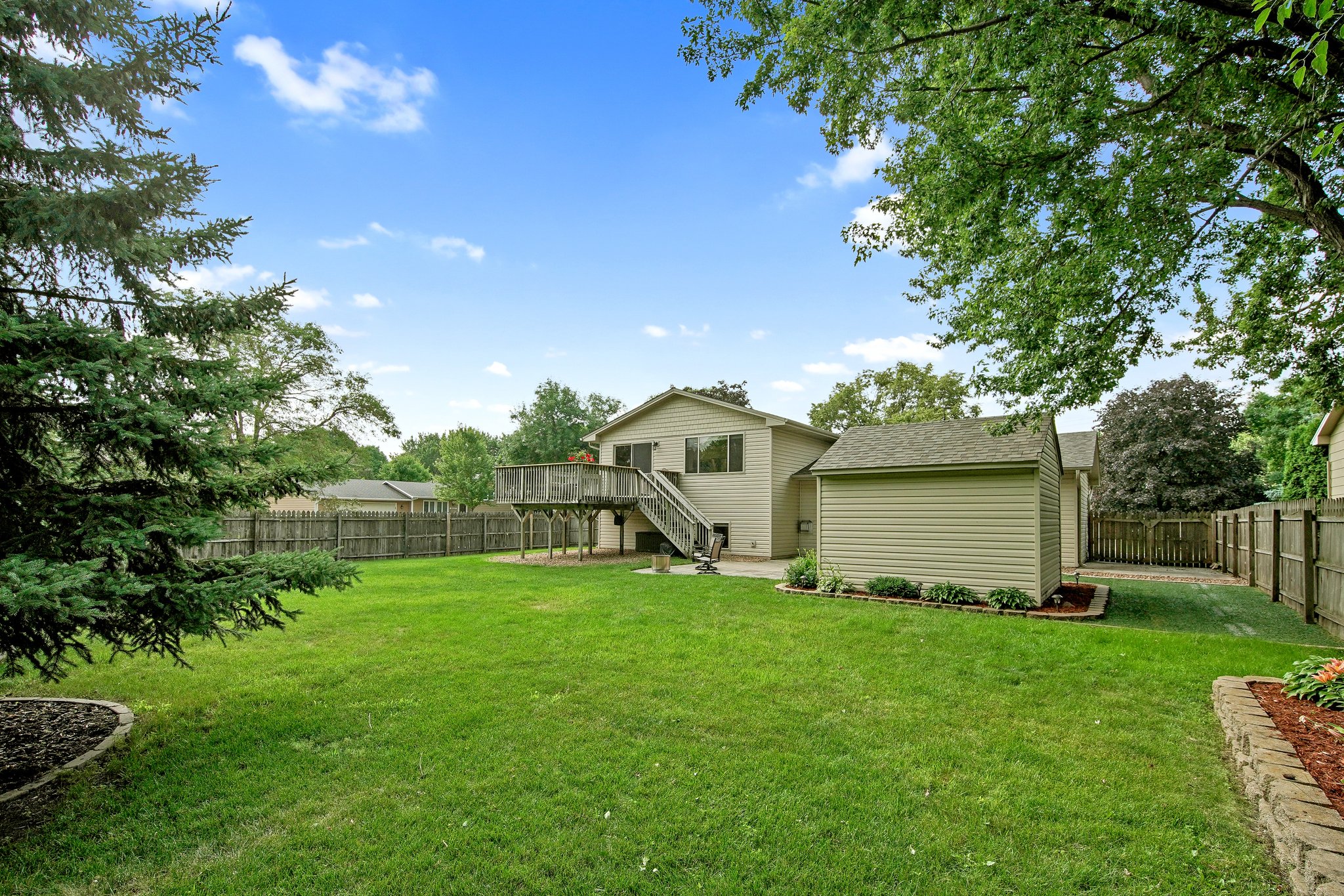 9764 98th Ave N Maple Grove MN 55369 Mint Real Estate Photography