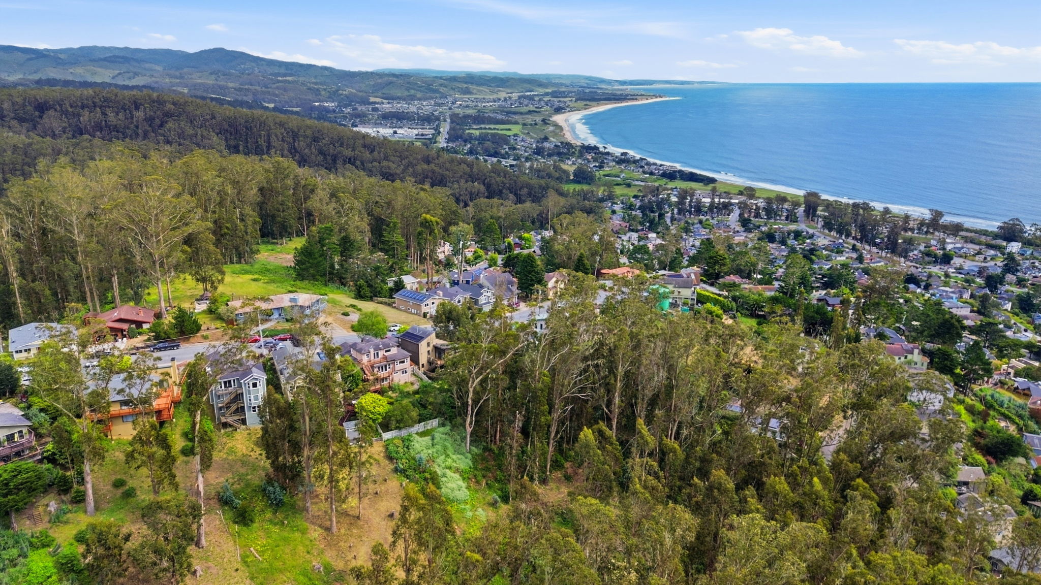 007_F8_AERIAL_0 Ave Portola