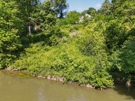  Photo 0