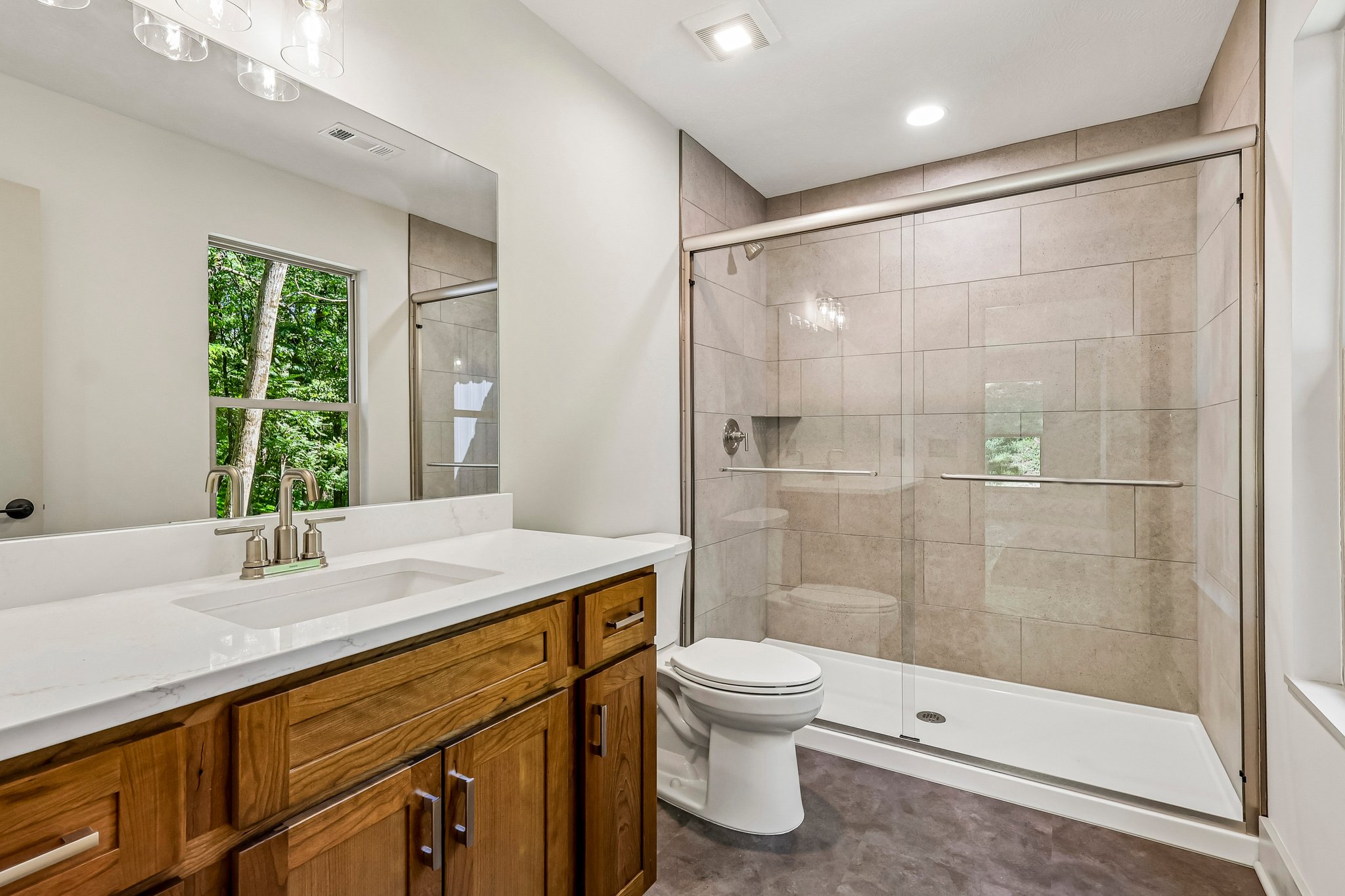 E Mohawk Dr 243-S1706-045.jpg