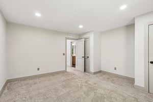 E Mohawk Dr 243-S1706-049.jpg