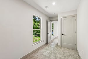 E Mohawk Dr 243-S1706-052.jpg