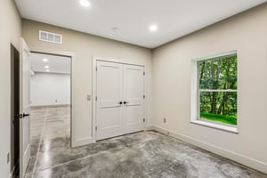 E Mohawk Dr 243-S1706-063.jpg