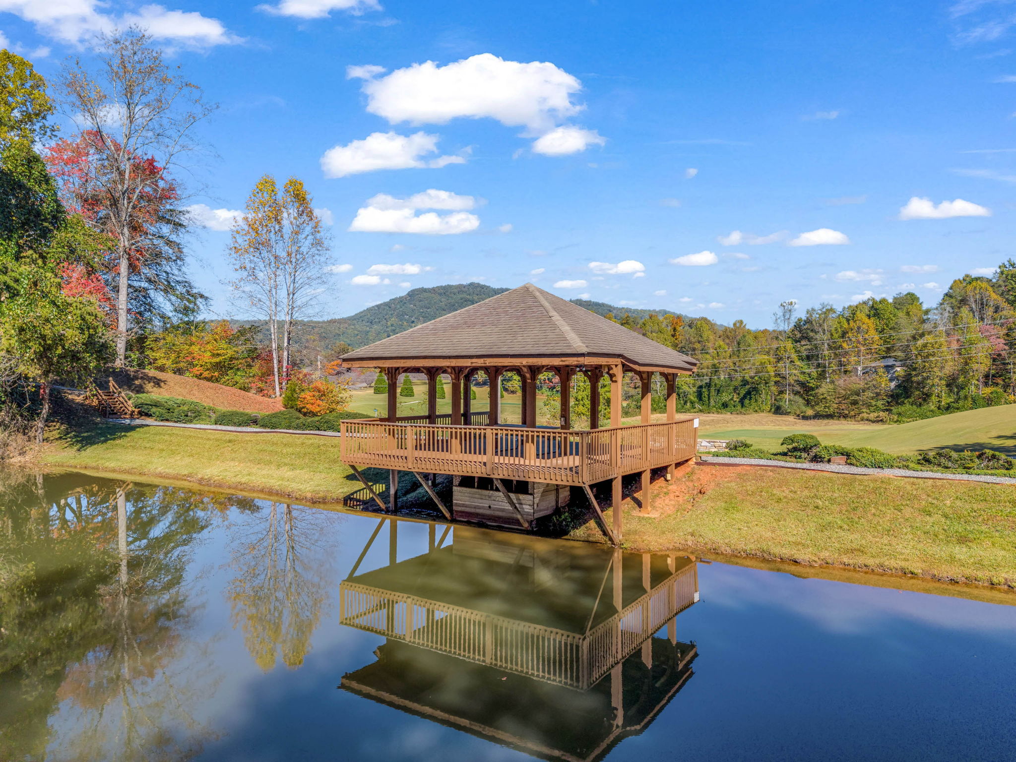 0 Raleigh Dr Lake Lure, NC-31