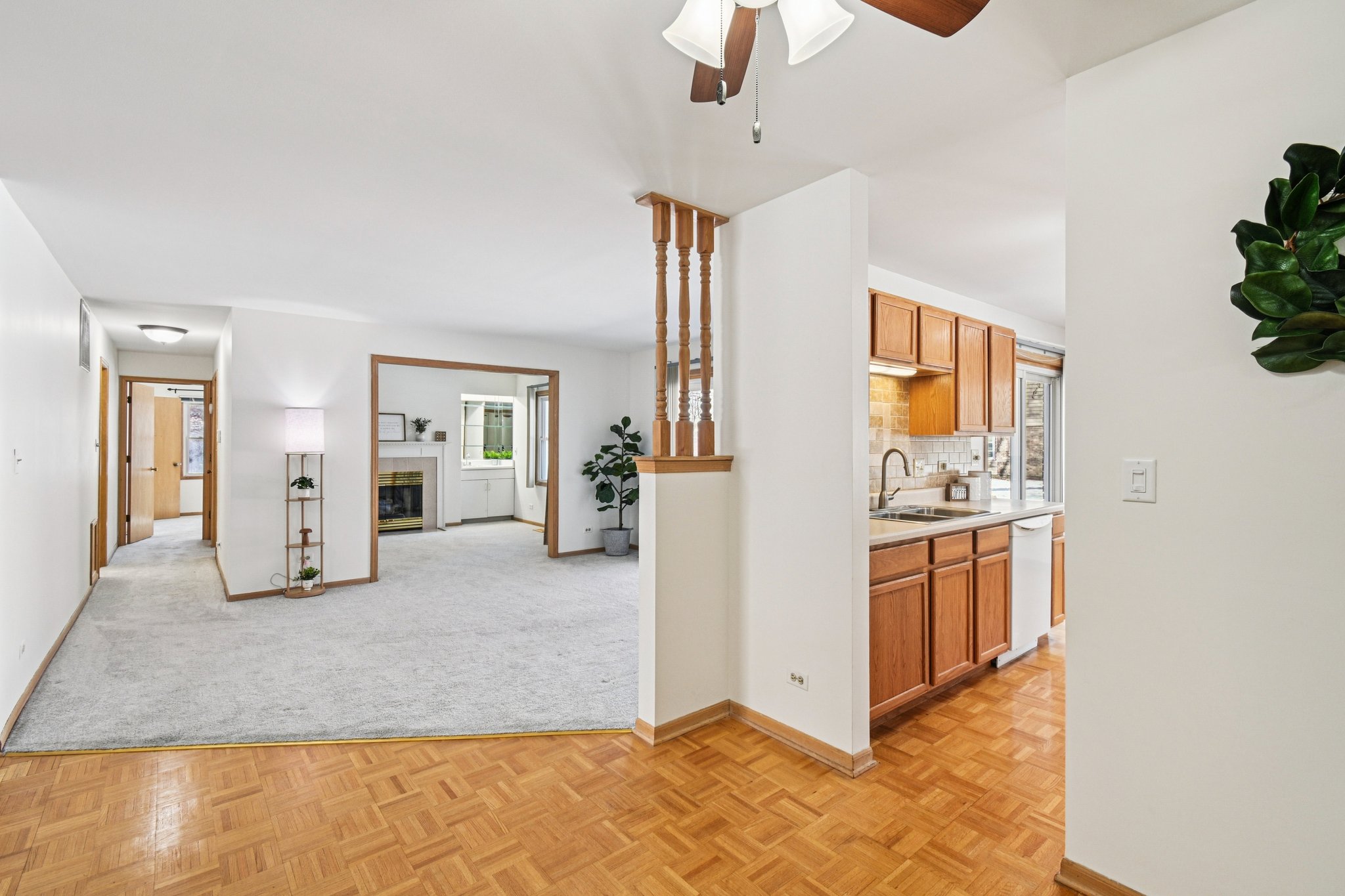 187962 - 0N018 Windermere Rd 301, Winfield, IL 60190-S0402-017.jpg