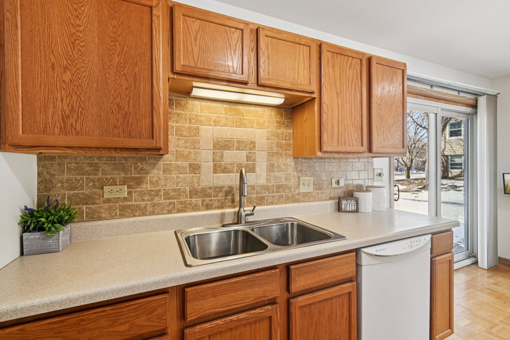 187962 - 0N018 Windermere Rd 301, Winfield, IL 60190-S0402-021.jpg