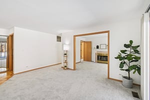 187962 - 0N018 Windermere Rd 301, Winfield, IL 60190-S0402-009.jpg