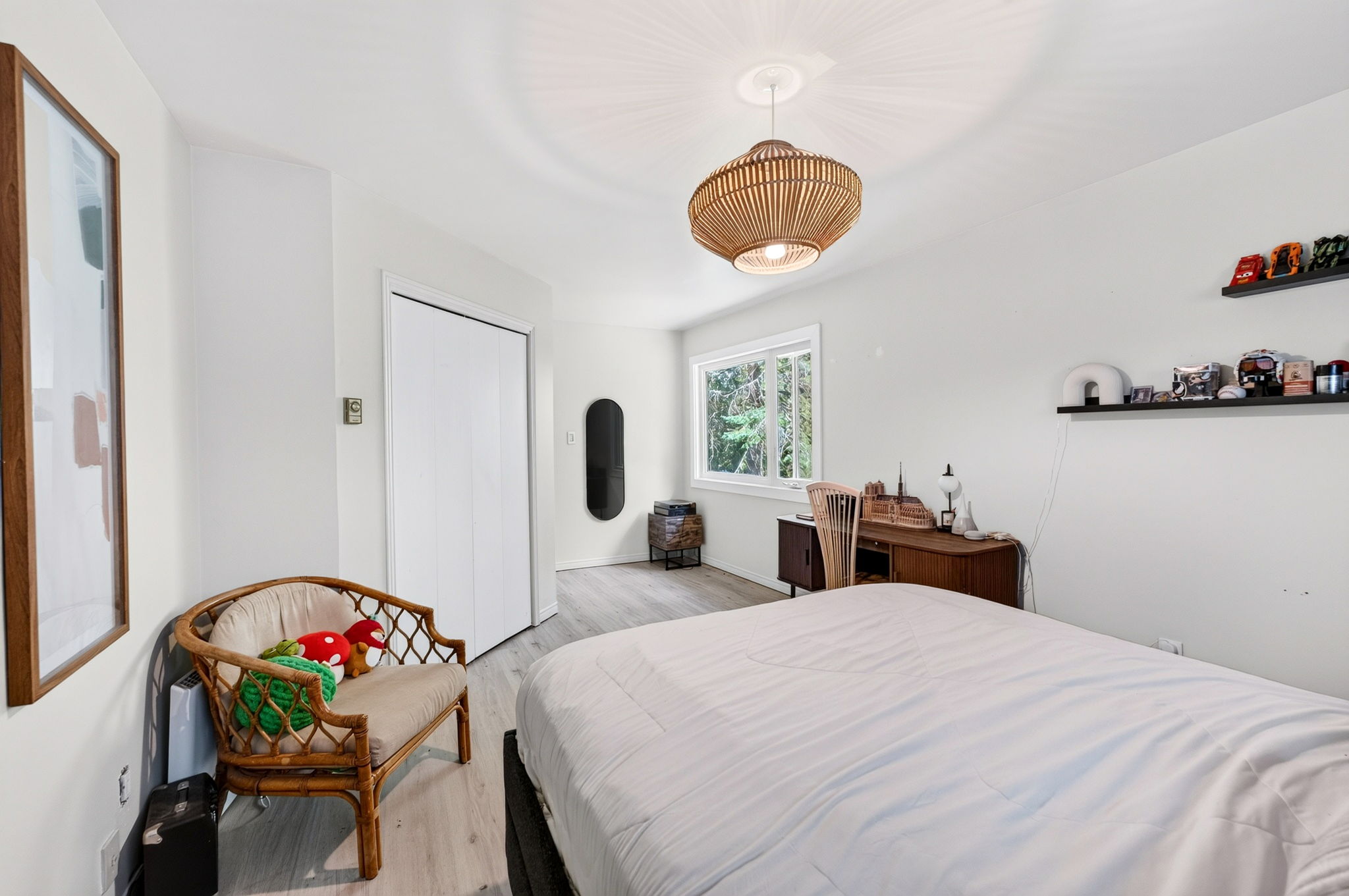  Photo 37