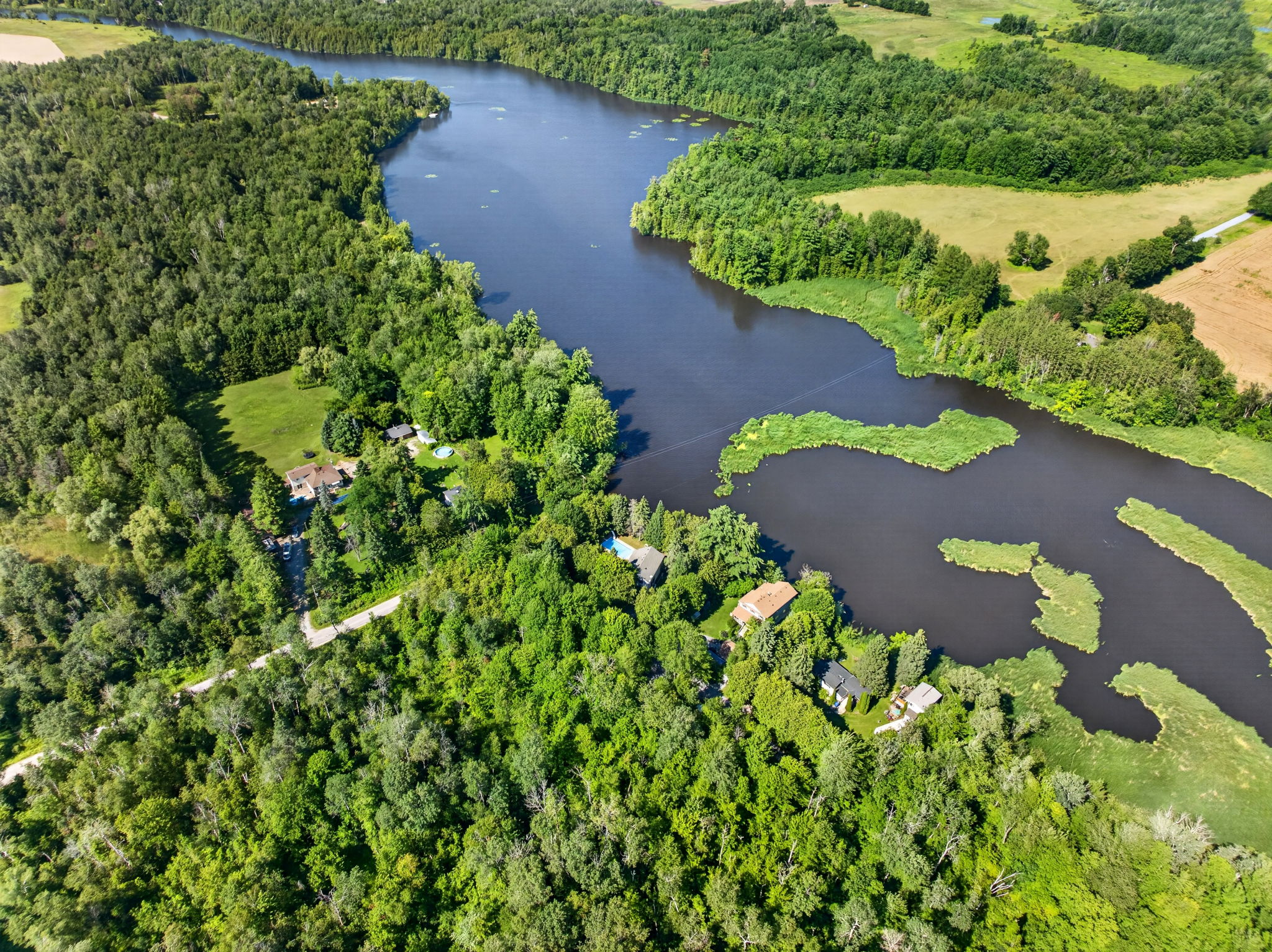  Photo 64