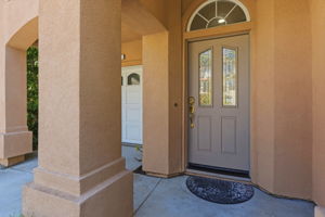 004_F8_1 Arroyo View Cir