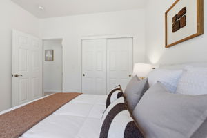 027_F8_1 Arroyo View Cir