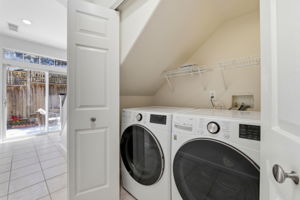 035_F8_1 Arroyo View Cir
