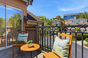 038_F8_1 Arroyo View Cir