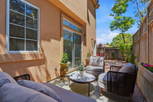 041_F8_1 Arroyo View Cir