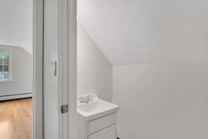  Photo 37