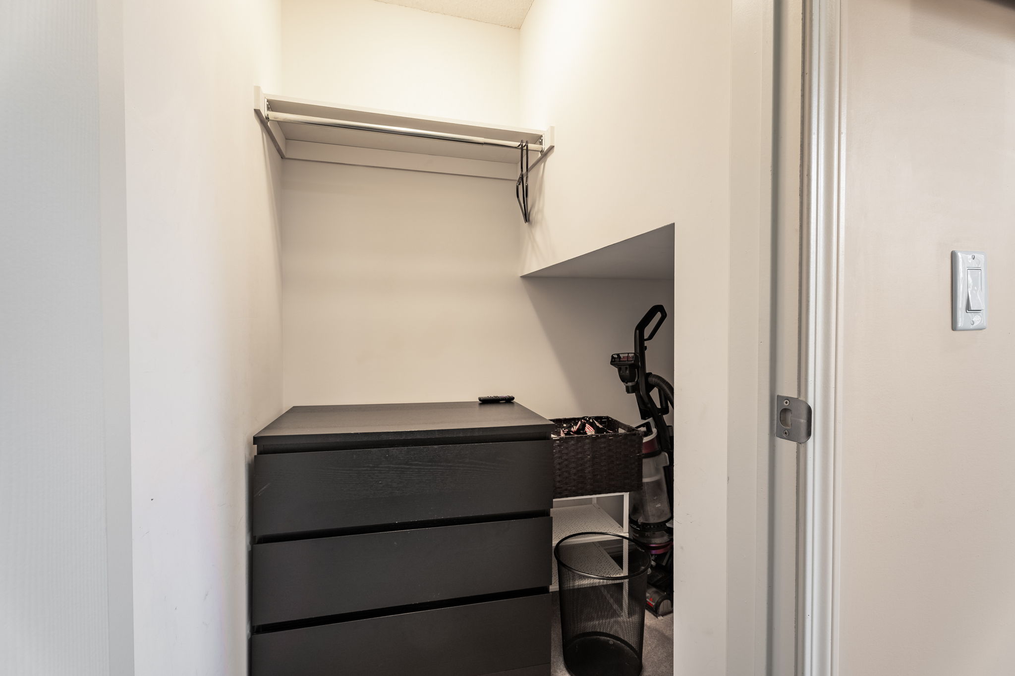 Primary Bedroom Closet