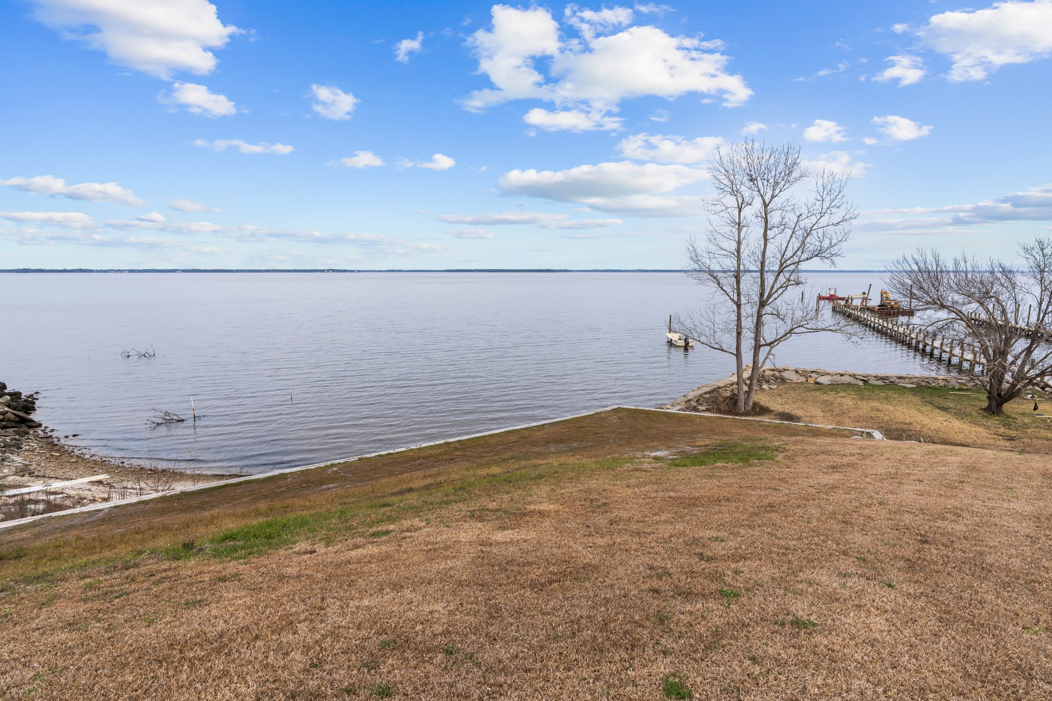 1 Bentley Ln, New Bern, NC 28560, USA Photo 9