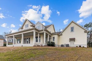 1 Bentley Ln, New Bern, NC 28560, USA Photo 9
