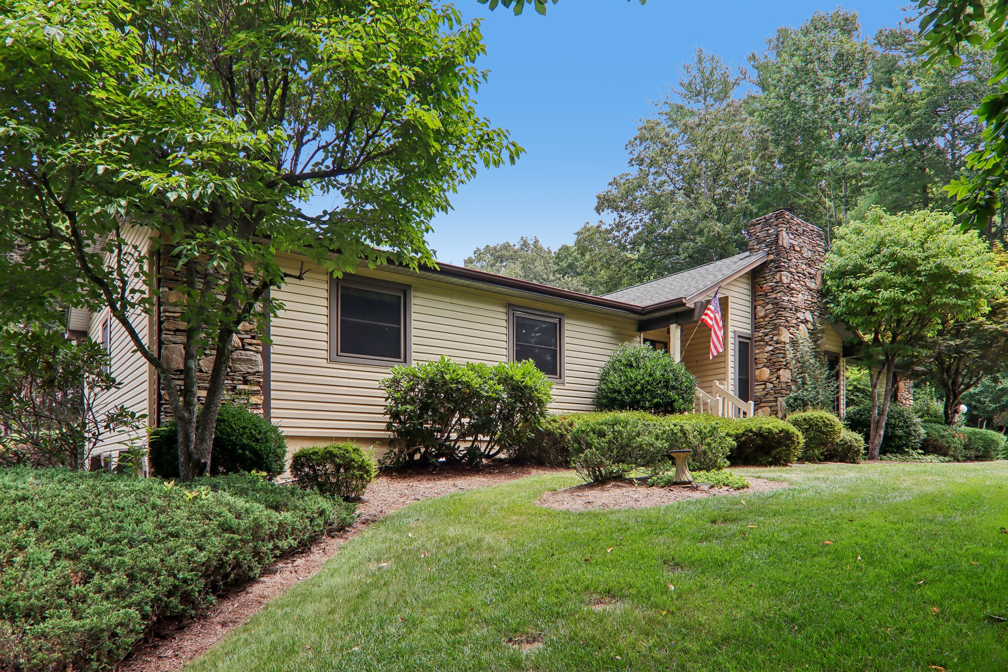 Bridle Path Ct-S0707-005.jpg