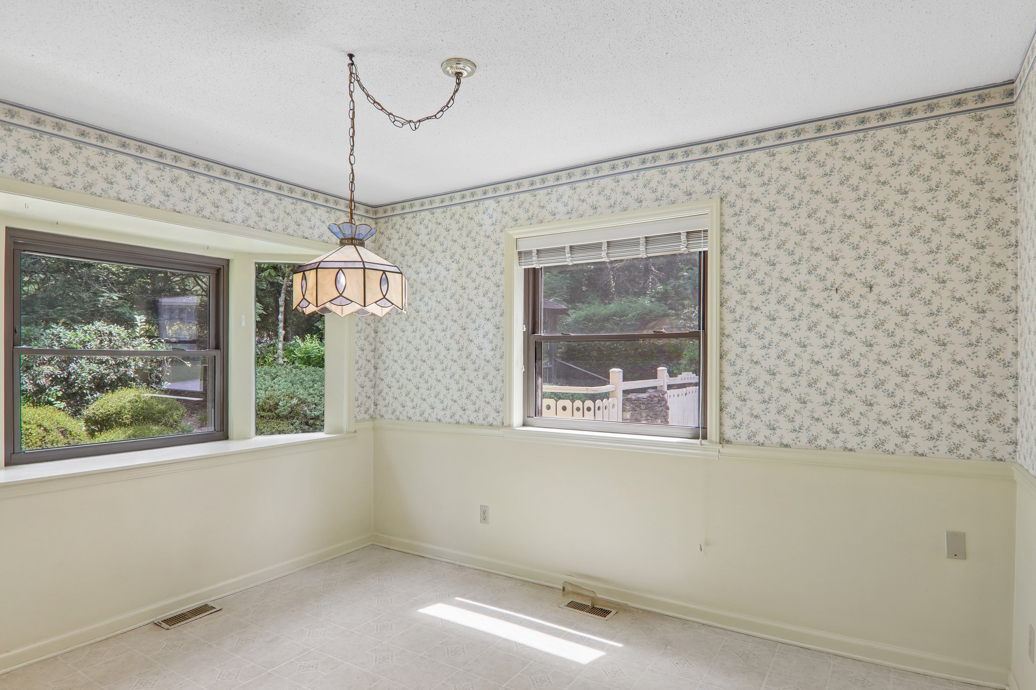 Bridle Path Ct-S0707-016.jpg