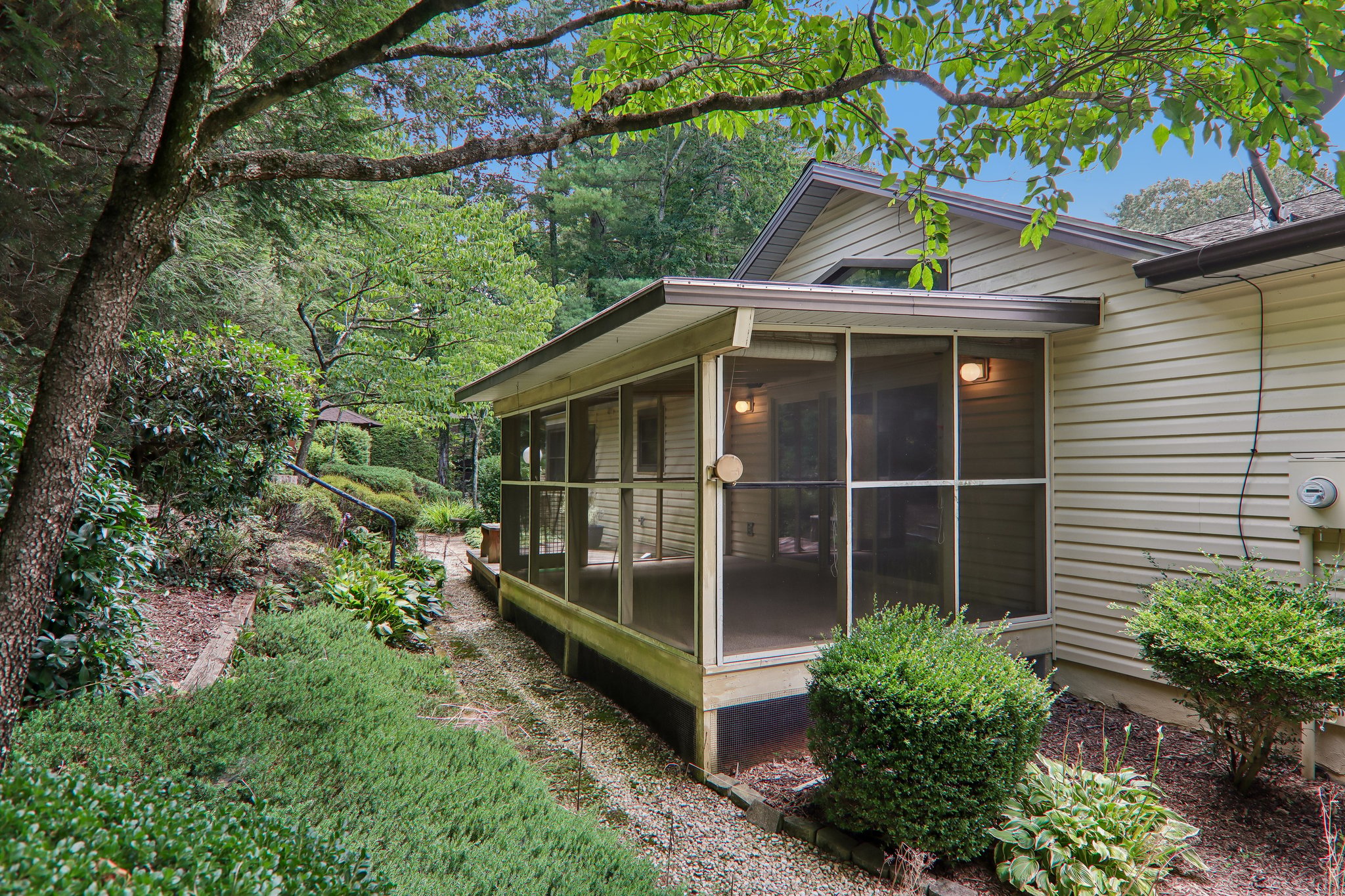Bridle Path Ct-S0707-058.jpg