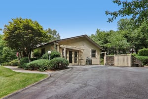 Bridle Path Ct-S0707-007.jpg