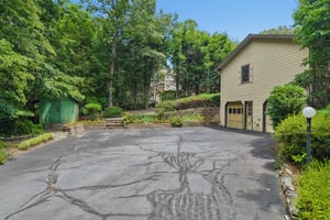 Bridle Path Ct-S0707-046.jpg