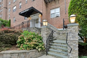Bronxville Rd-004.jpg