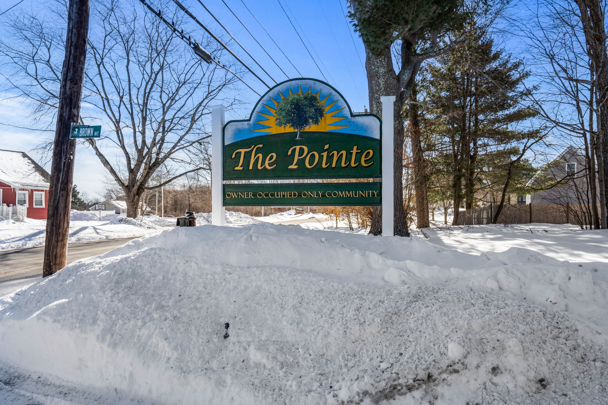 1 Brown Ave, Amesbury, MA 01913, USA Photo 3