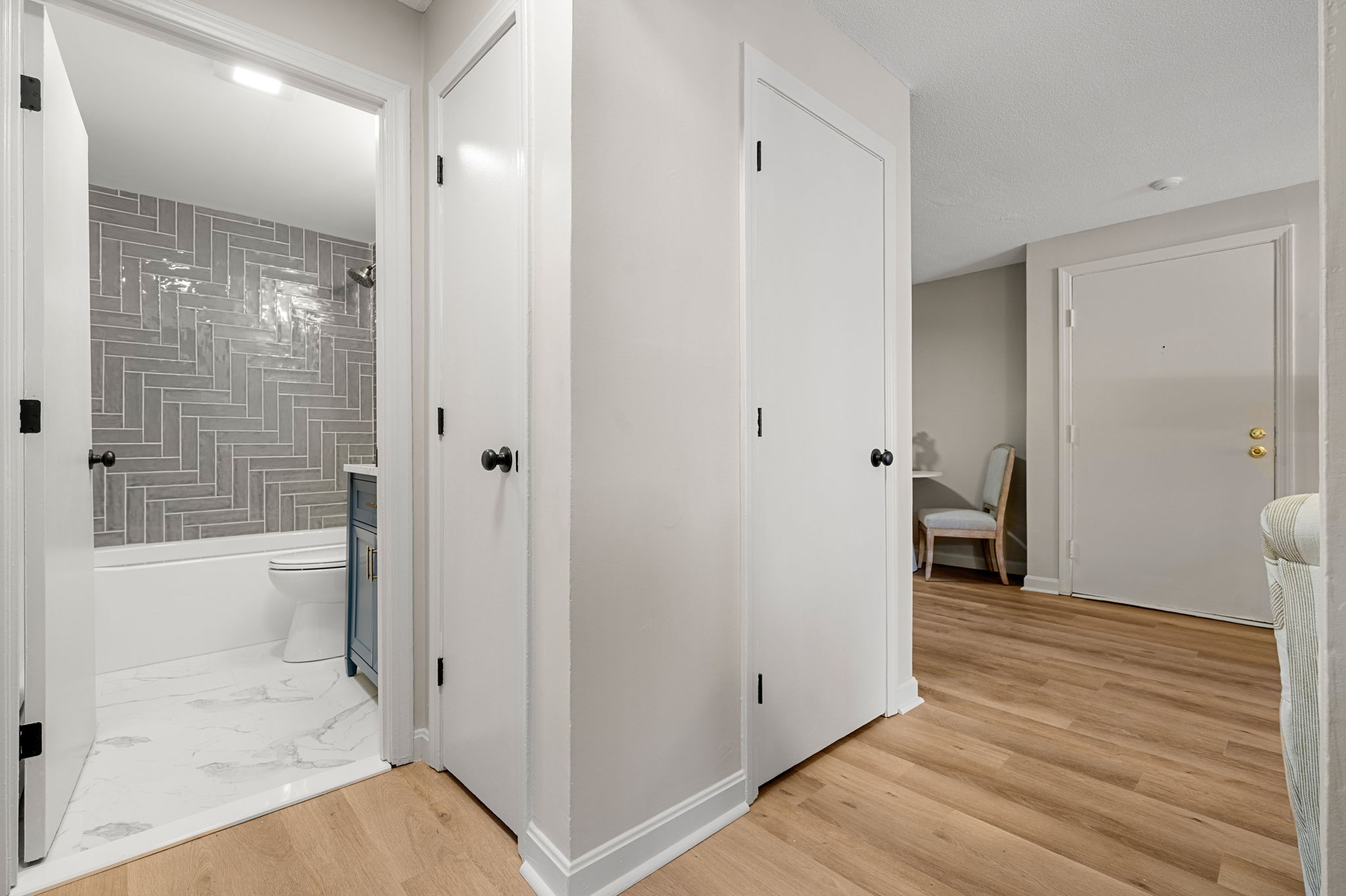 1 Brown Ave, Amesbury, MA 01913, USA Photo 19