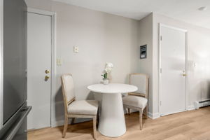 1 Brown Ave, Amesbury, MA 01913, USA Photo 8