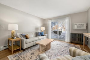 1 Brown Ave, Amesbury, MA 01913, USA Photo 11