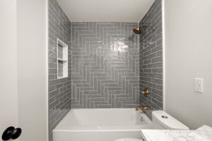 1 Brown Ave, Amesbury, MA 01913, USA Photo 28