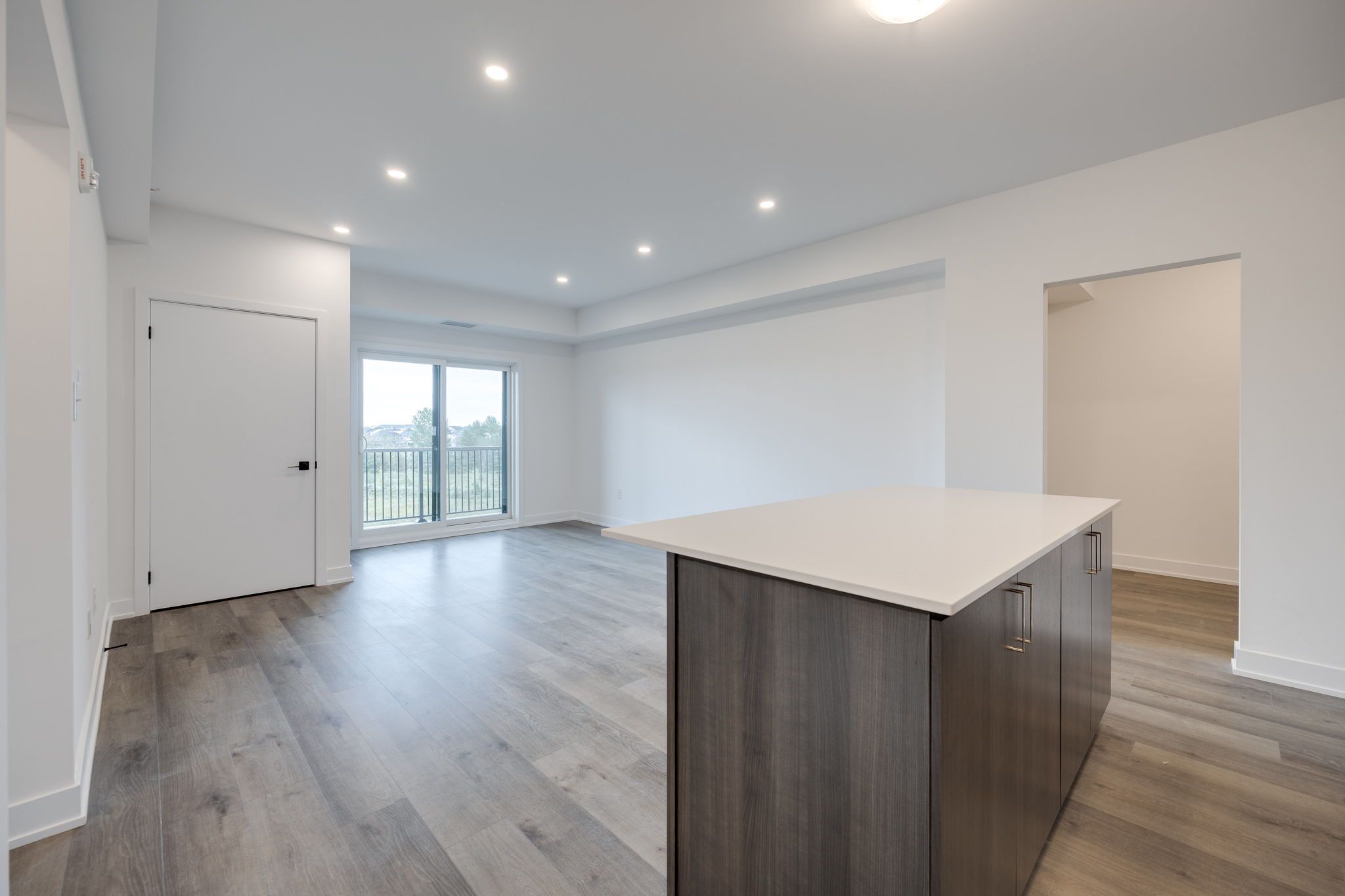 Barrie property showcase — delivered property photograph 9