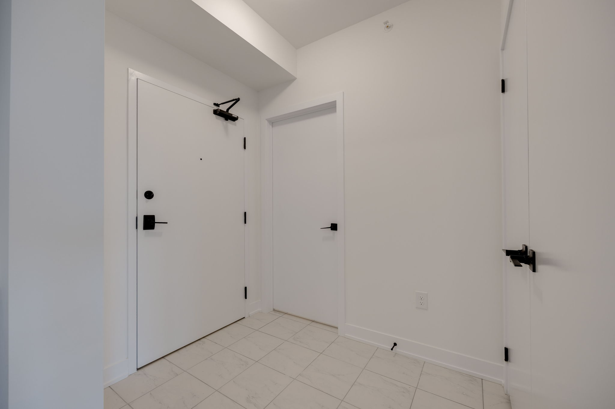 Barrie property showcase — delivered property photograph 25