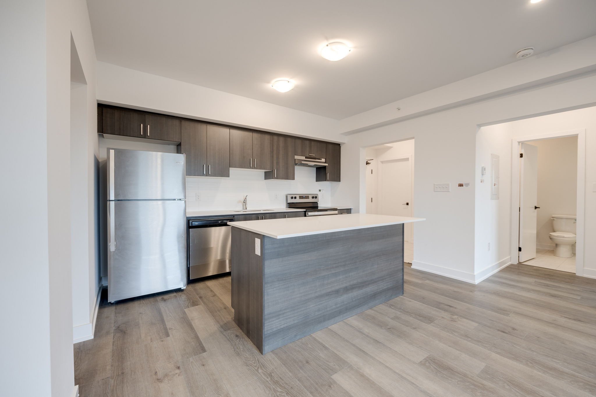 Barrie property showcase — delivered property photograph 11