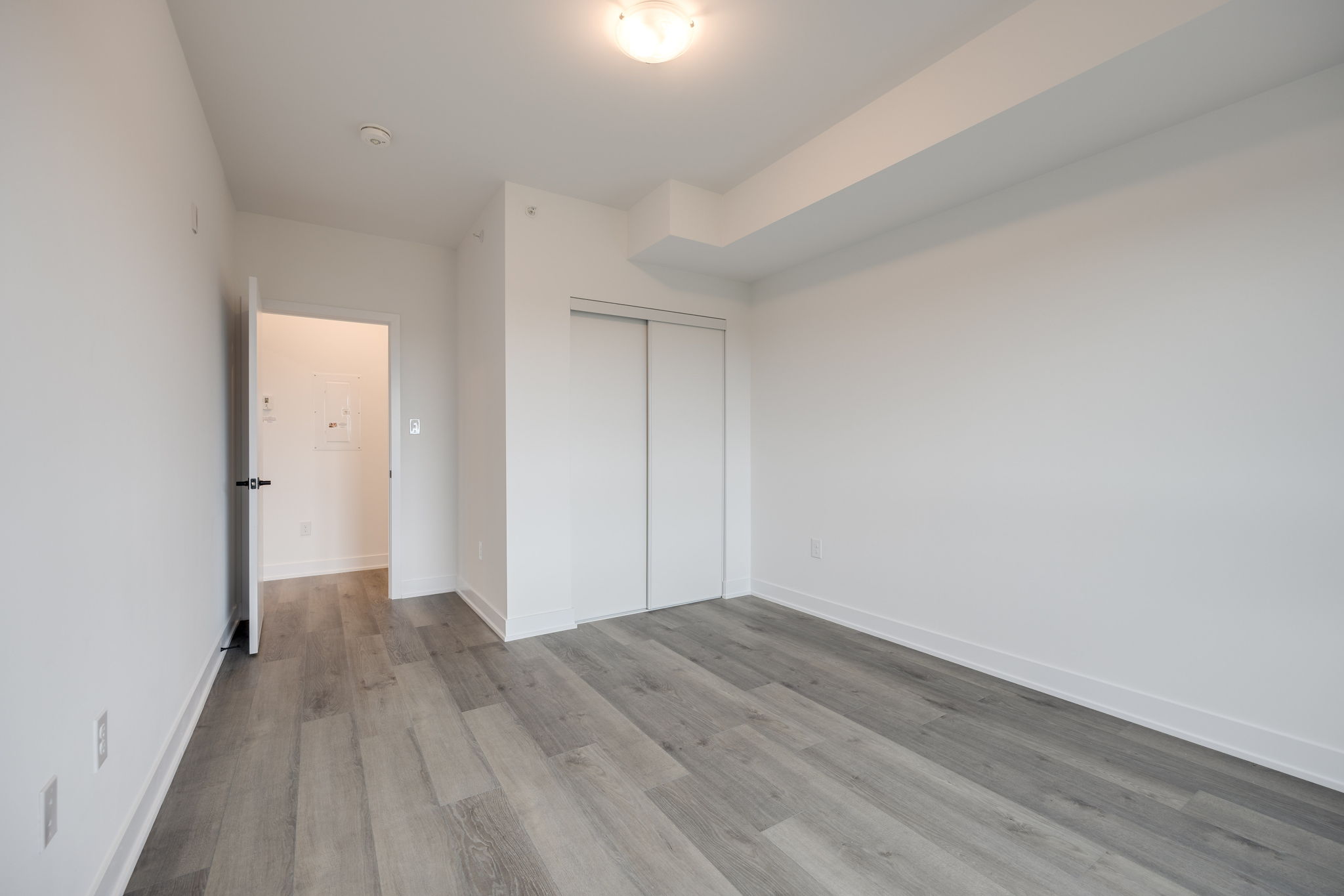 Barrie property showcase — delivered property photograph 22