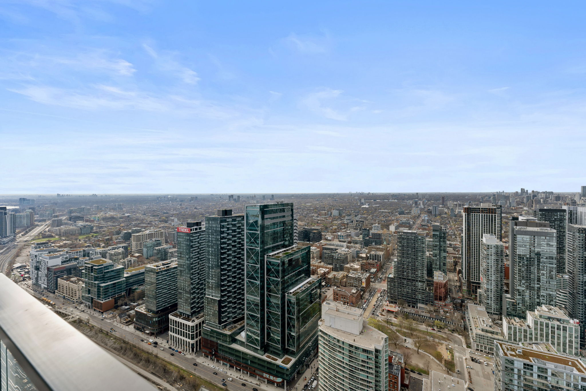 Photo 40