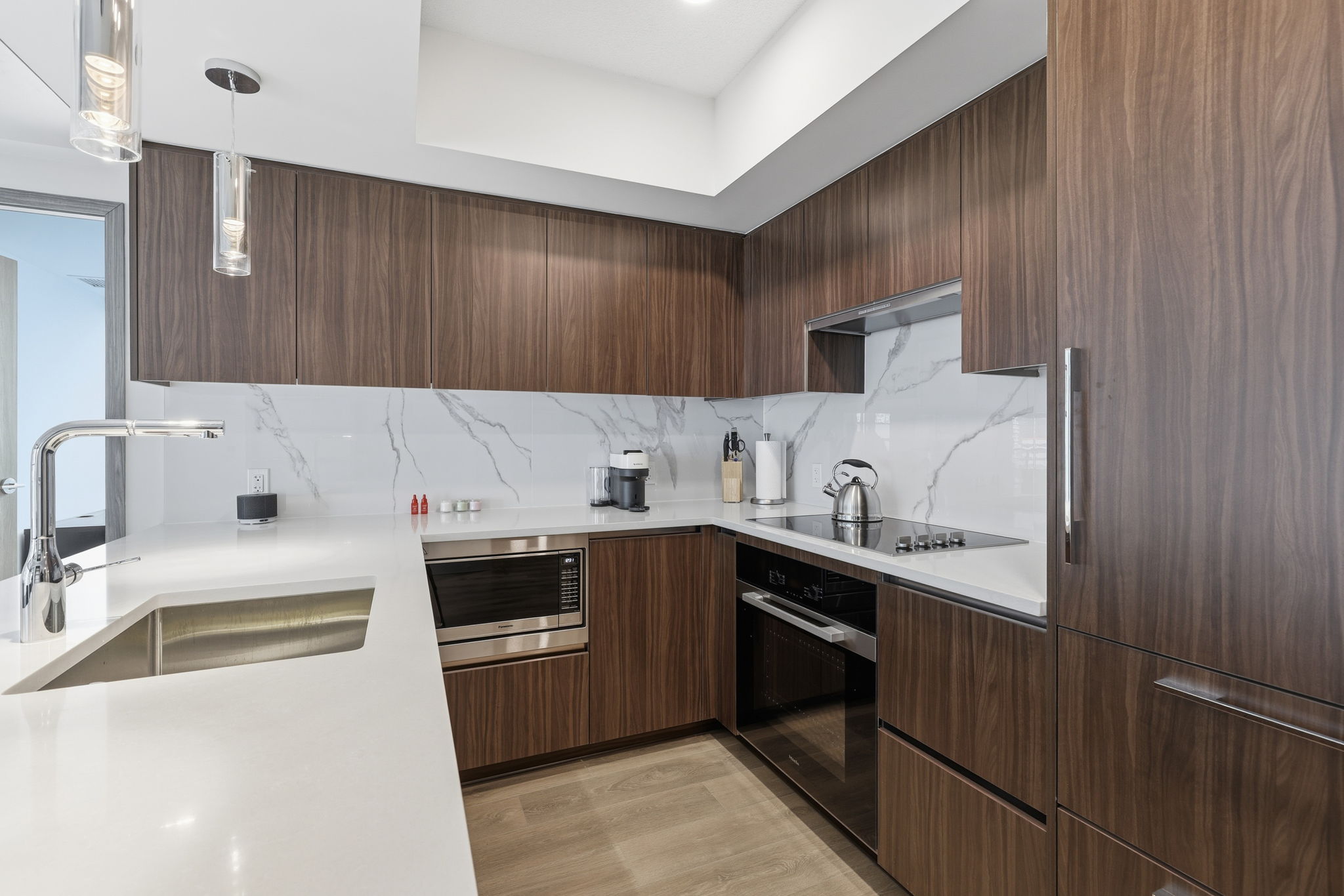 Toronto property showcase — delivered property photograph 10