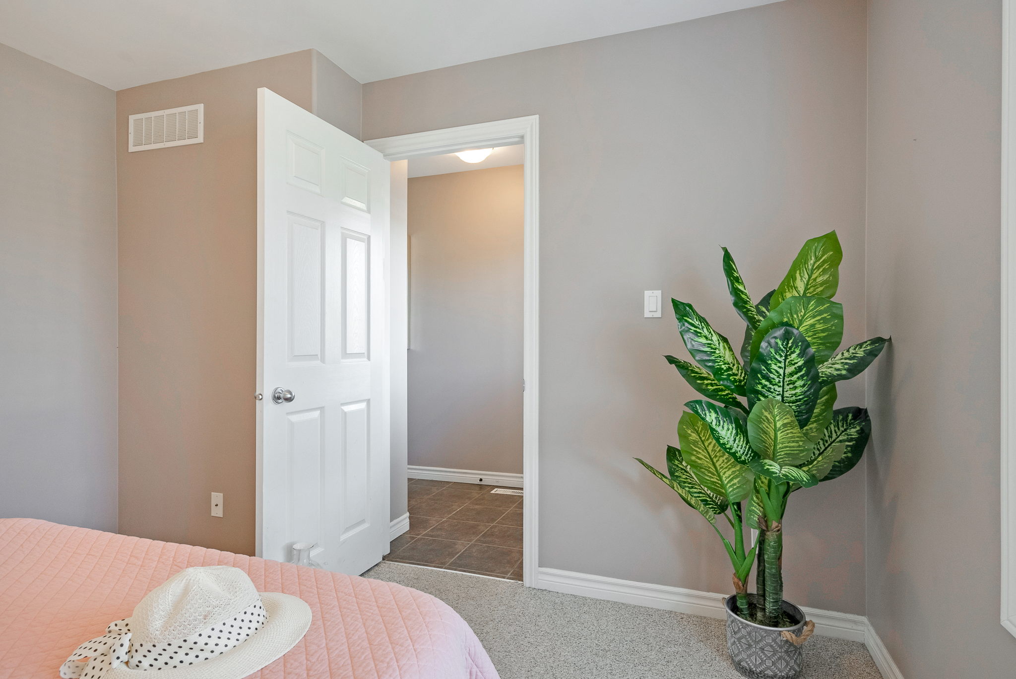 1 Cooper Ct, Brighton, ON K0K 1H0, Canada Photo 11