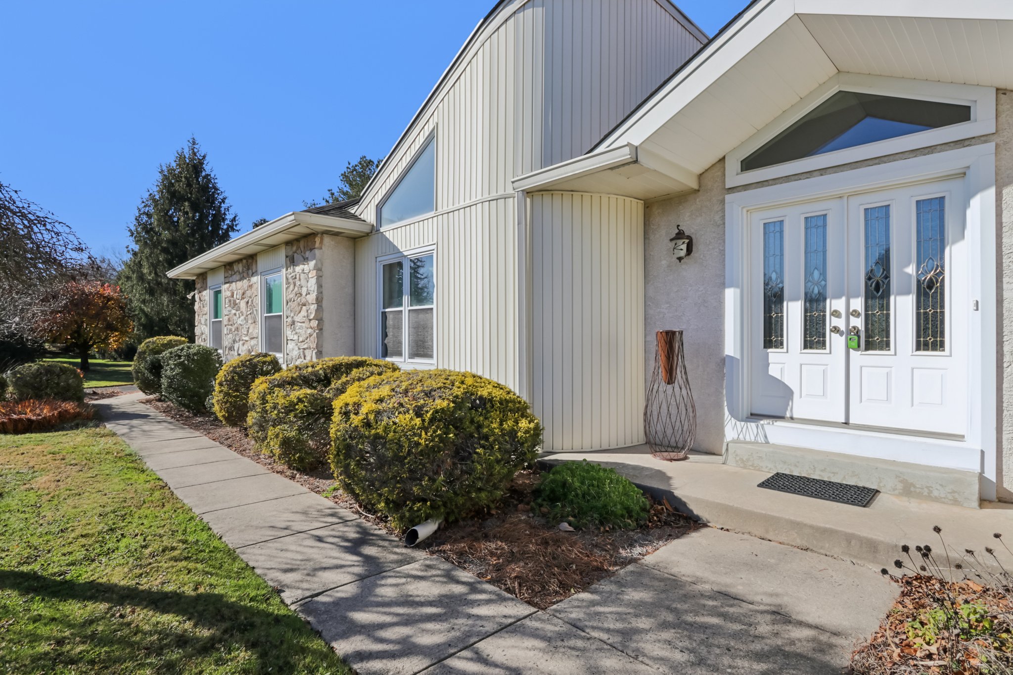 Daisy Ln-S0412-005.jpg