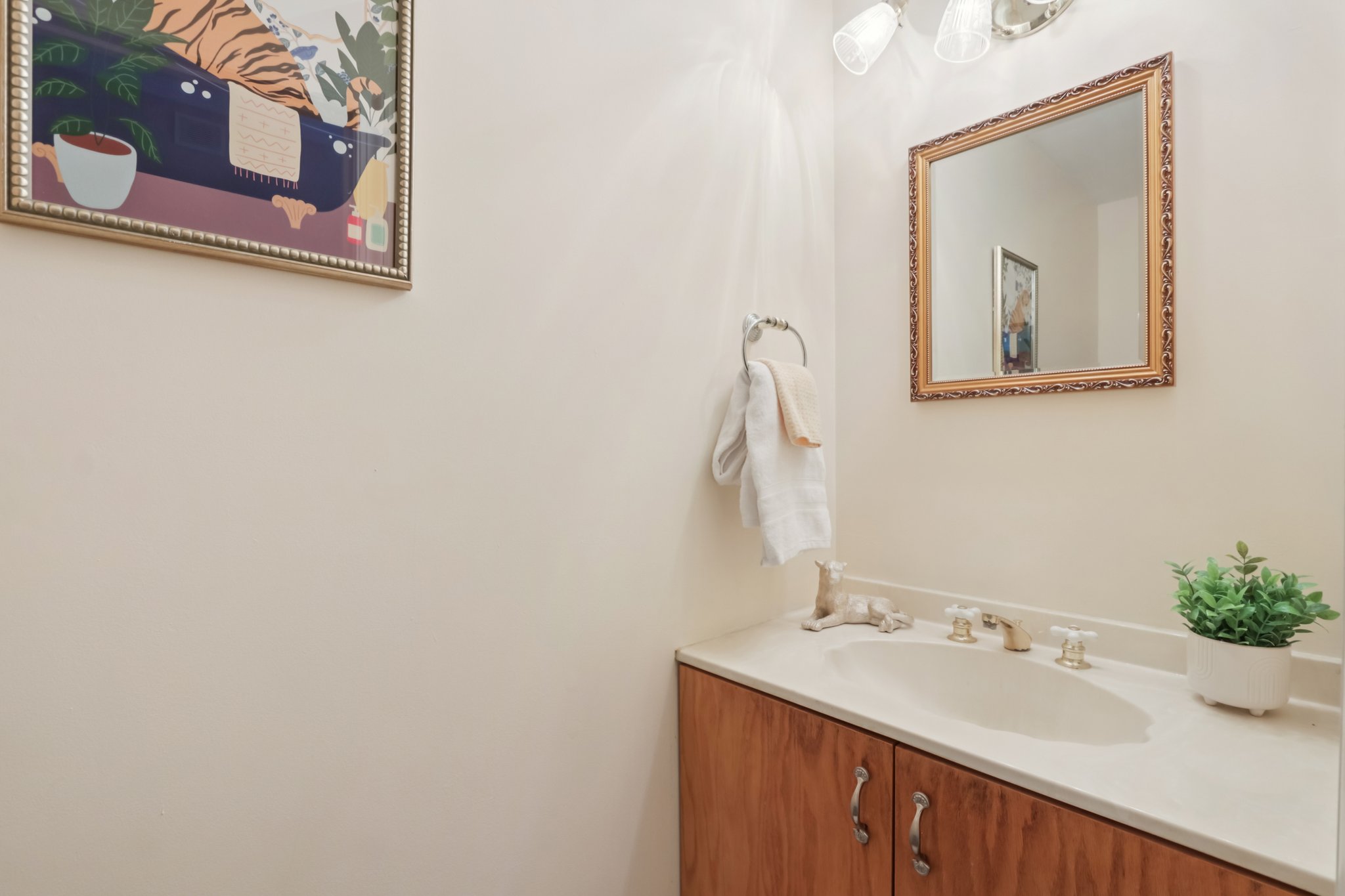 Daisy Ln-S0412-026.jpg