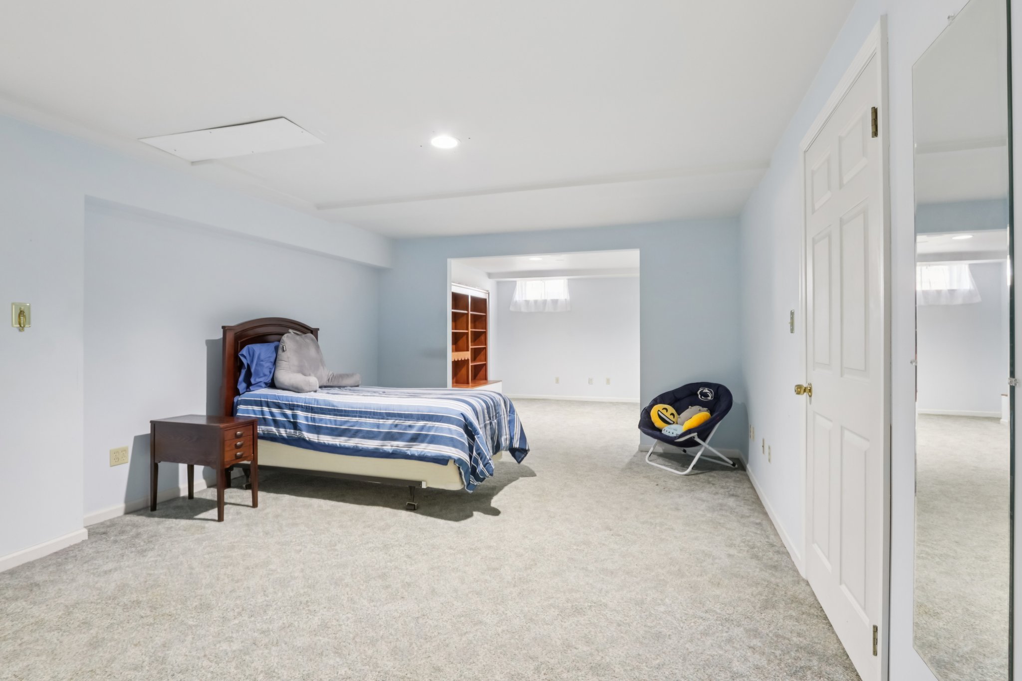 Daisy Ln-S0412-057.jpg