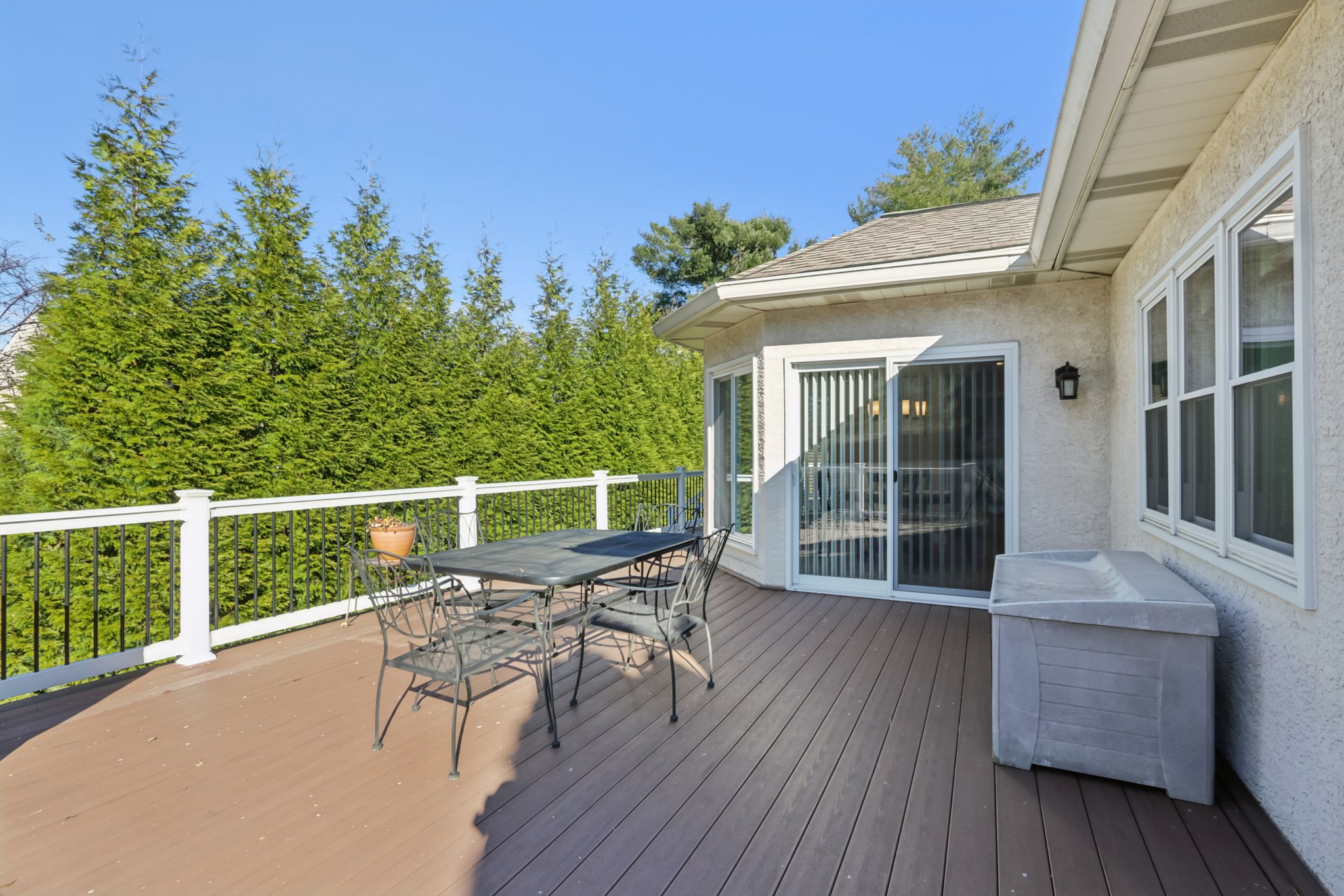 Daisy Ln-S0412-062.jpg