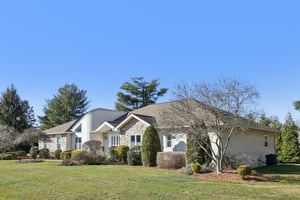 Daisy Ln-S0412-004.jpg