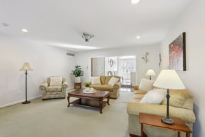 Daisy Ln-S0412-012.jpg