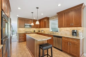 Daisy Ln-S0412-017.jpg