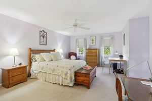 Daisy Ln-S0412-037.jpg