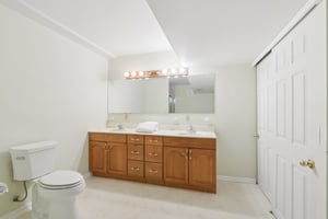 Daisy Ln-S0412-052.jpg