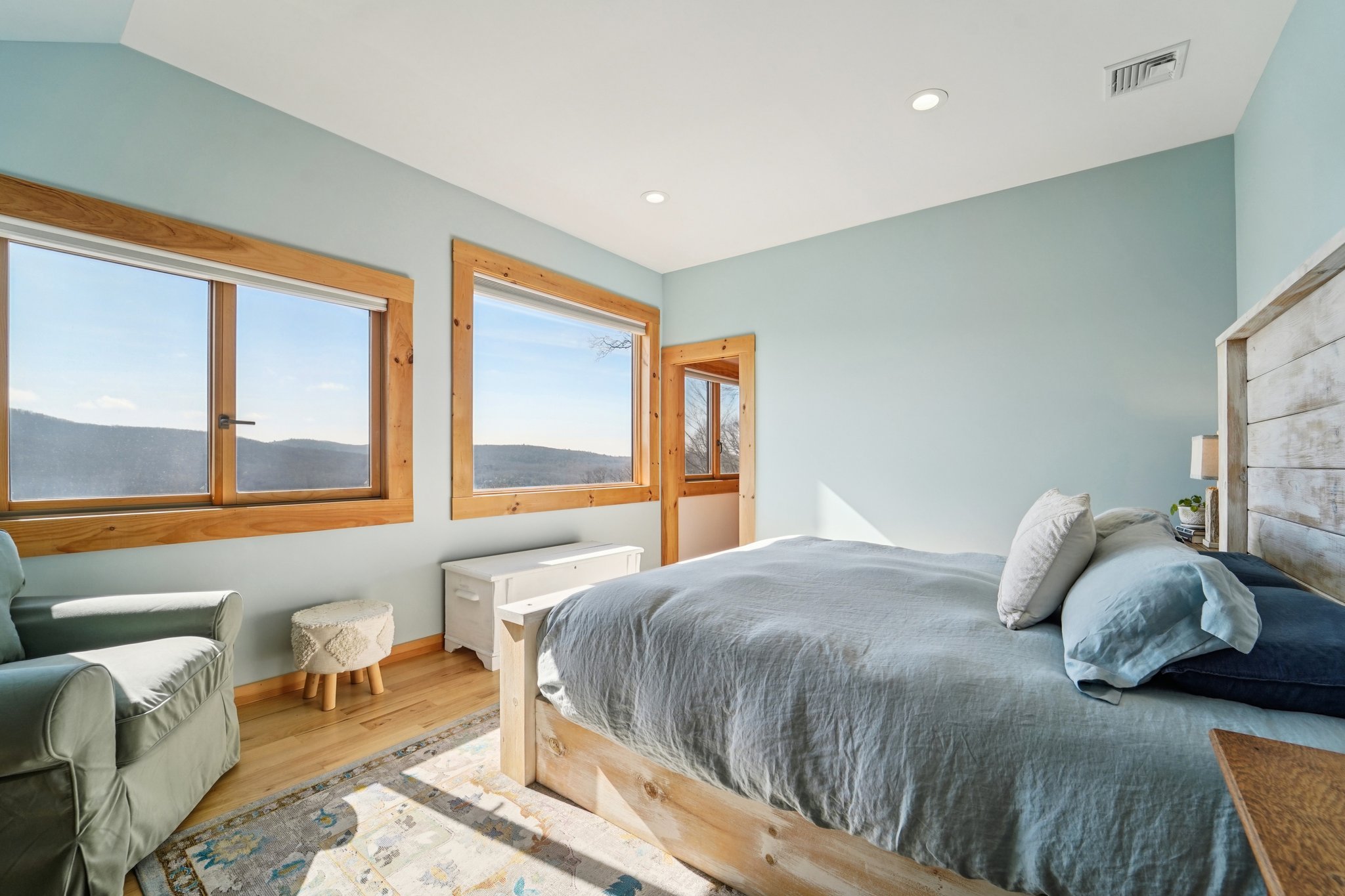 Deer Trl-S1004-029.jpg